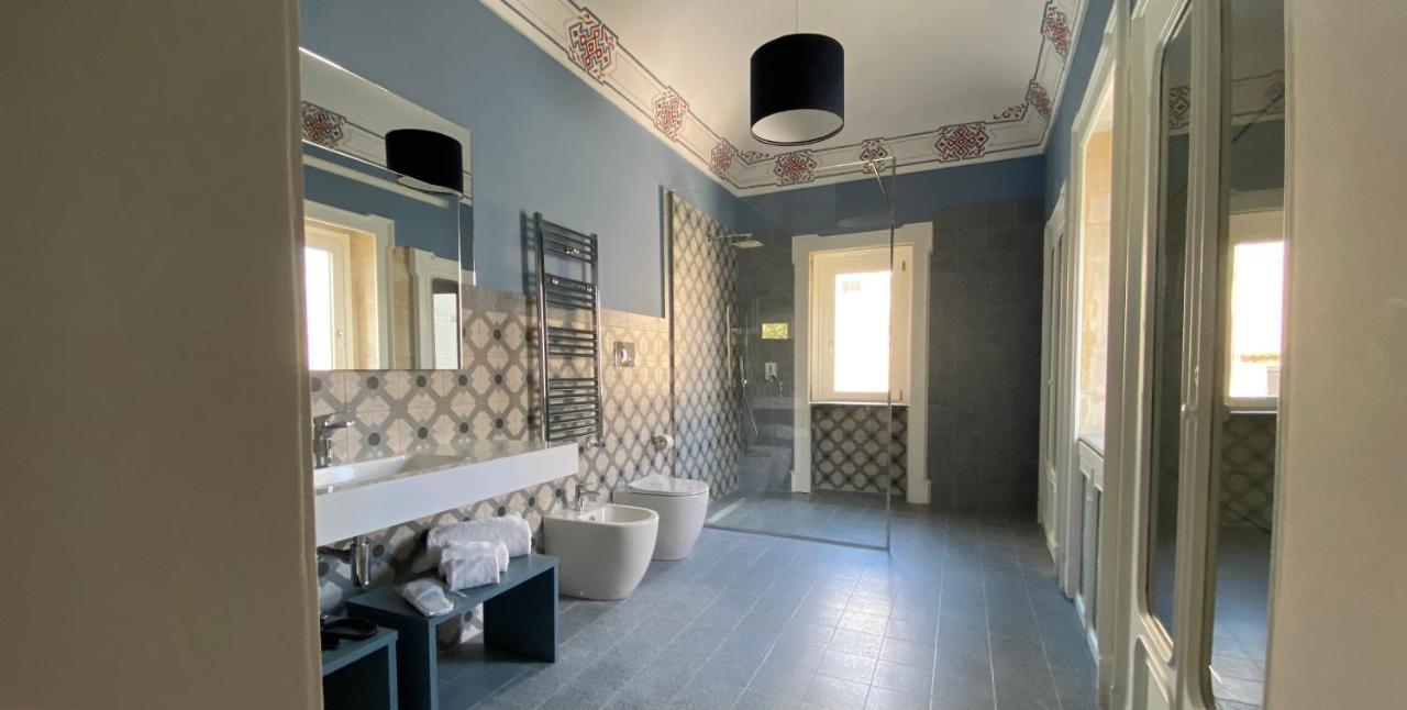 Lanterne Magiche Ortigia Suites Сиракуза Екстериор снимка