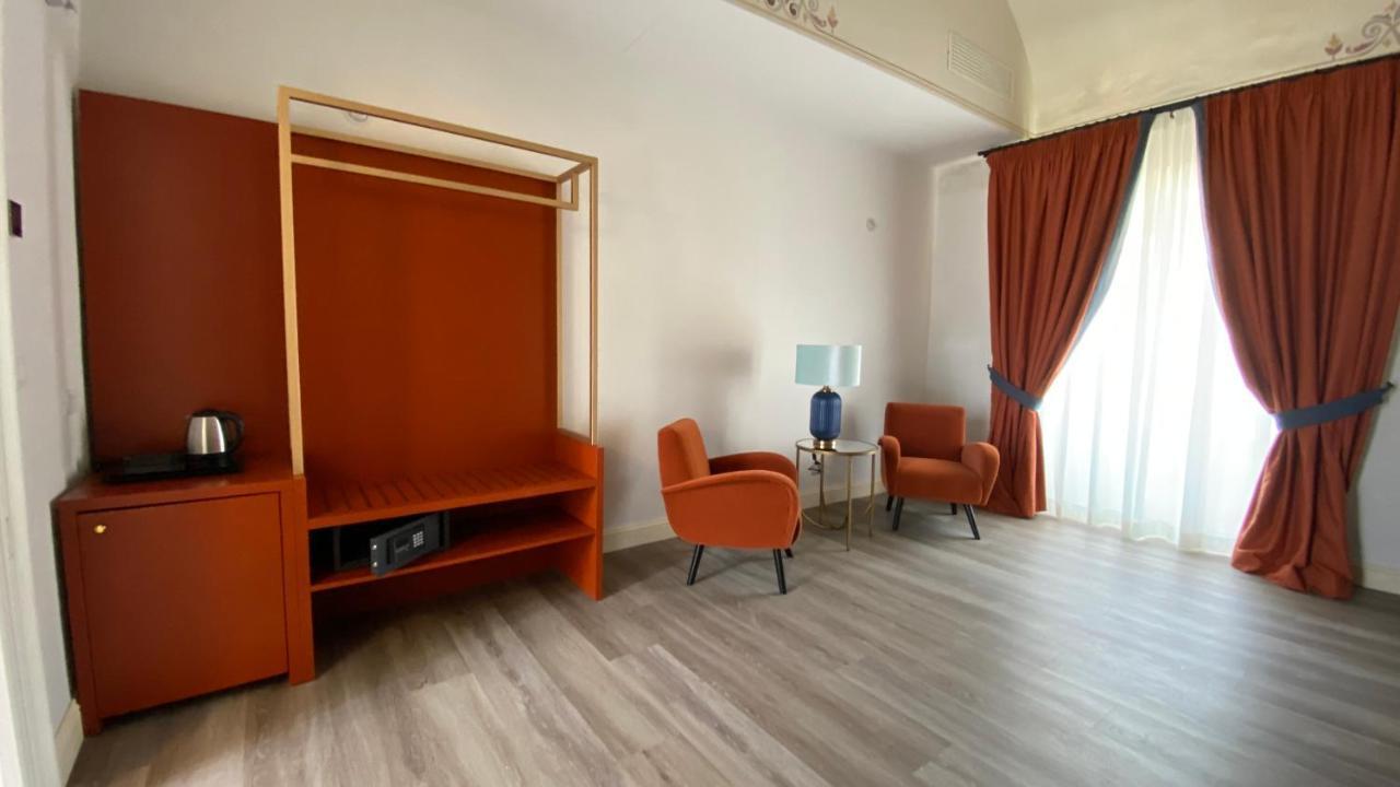 Lanterne Magiche Ortigia Suites Сиракуза Екстериор снимка