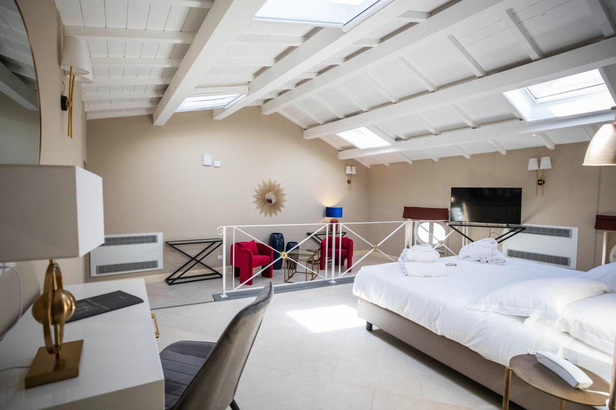 Lanterne Magiche Ortigia Suites Сиракуза Екстериор снимка